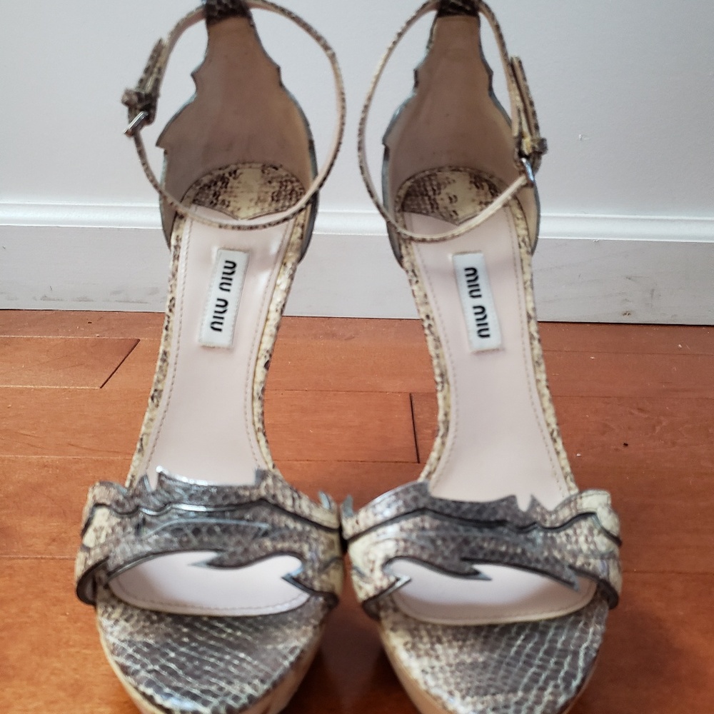 MIU MIU platform heels
